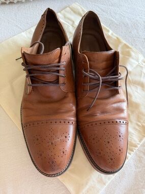 Johnston & Murphy Cap Toe Dress Shoes